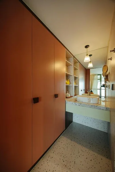 Apartment mit einem Schlafzimmer, Balkon und Wasserblick — PentStudio Duplex Apartment